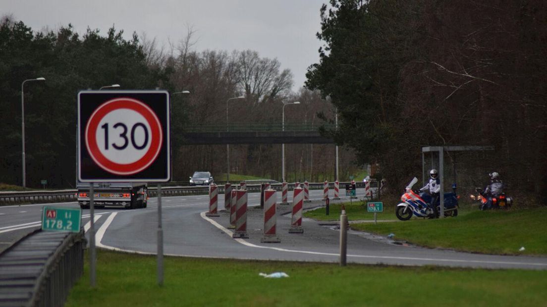 Grenscontrole op de A1 bij De Lutte