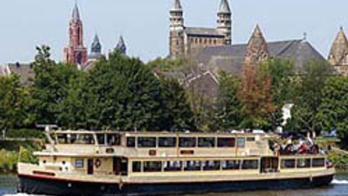 Overname rederij Stiphout