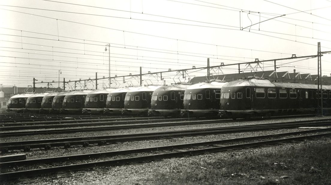 Mei 1938: elftal Mat's staat klaar om ingezet te worden.