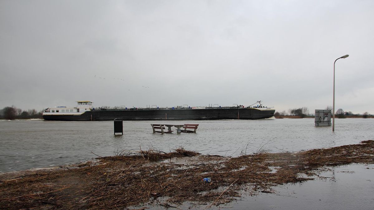 IJssel daalt 71 centimeter door hoogwatergeul, minister in Marle voor start aanleg