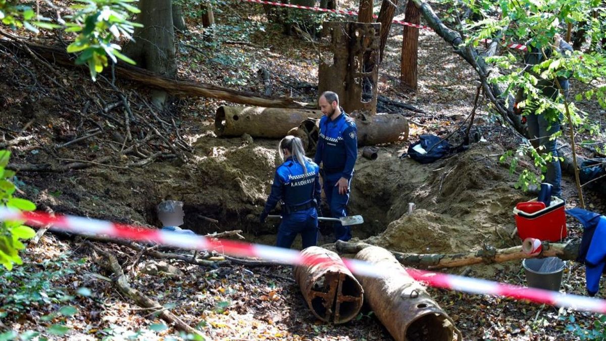 Politie haalt oorlogstuig voor geallieerden uit de grond