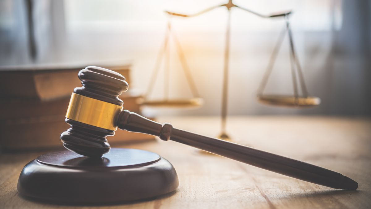 Voorwaardelijke werkstraf voor het bedreigen van de buren | Sneker voor de rechter vanwege rellen in