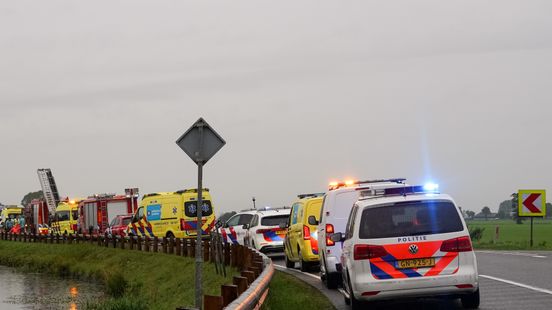 Man uit Hasselt verongelukt bij botsing op N377 bij Rouveen. Man uit Hasselt verongelukt bij botsing op N377 bij Rouveen.