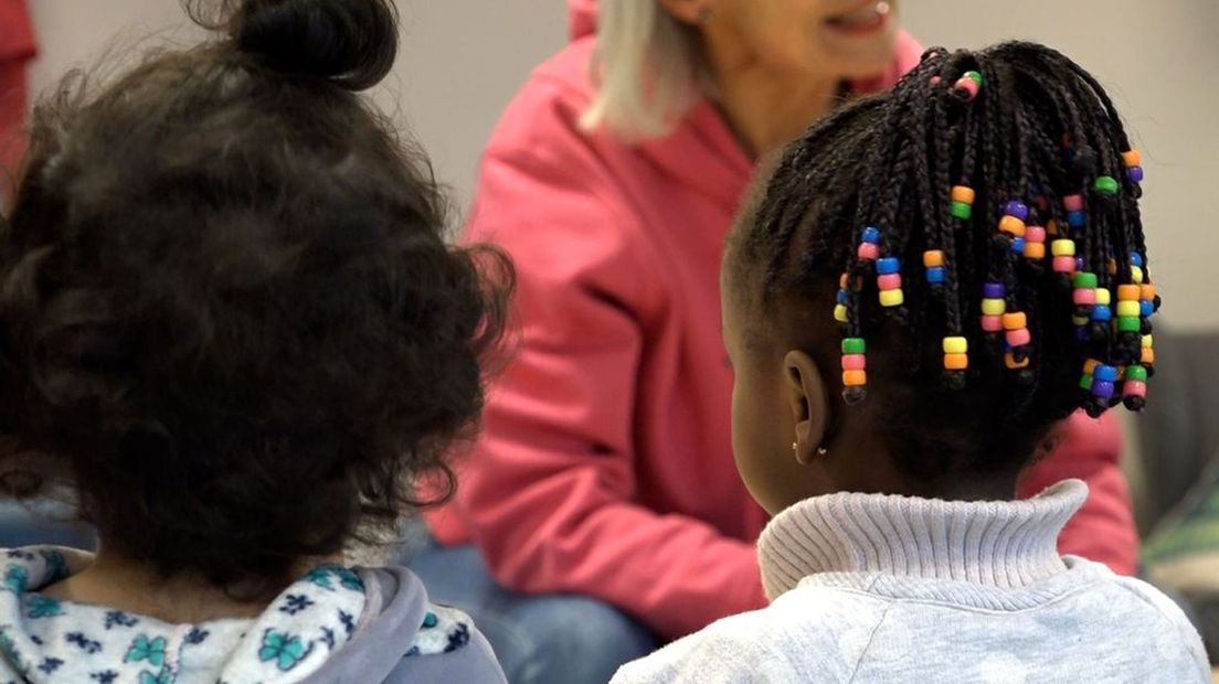 Zutphen start met kinderopvang voor baby's op asielzoekerscentrum.