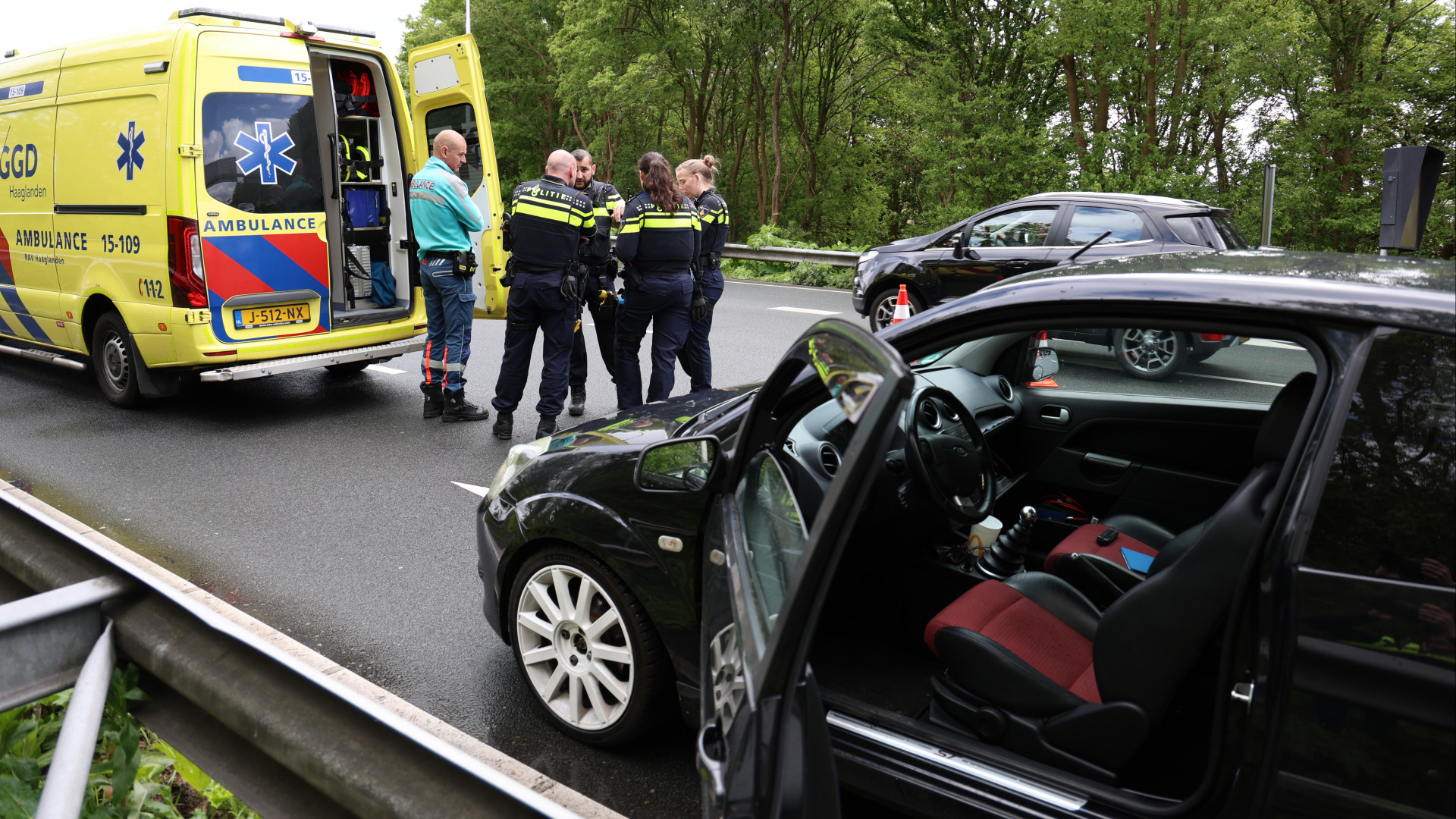 'Verkeersruzie' Loopt Uit Op Vechtpartij Op Provinciale Weg - Omroep West