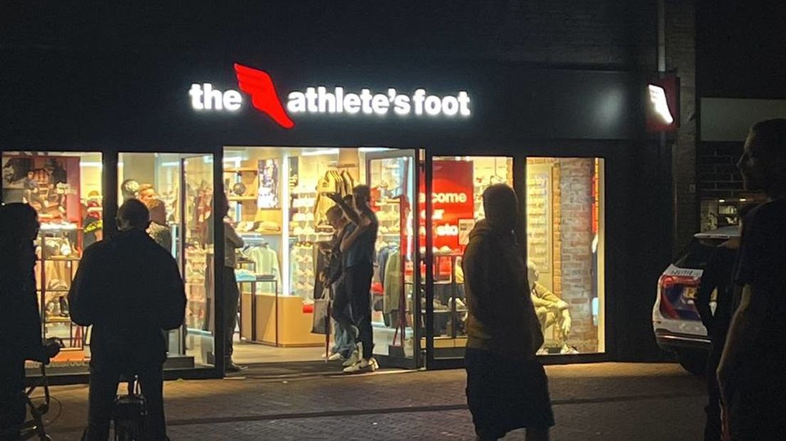 Winkeloverval, Hoogeveen, The Athlete's Foot, hoofdstraat hoogeveen