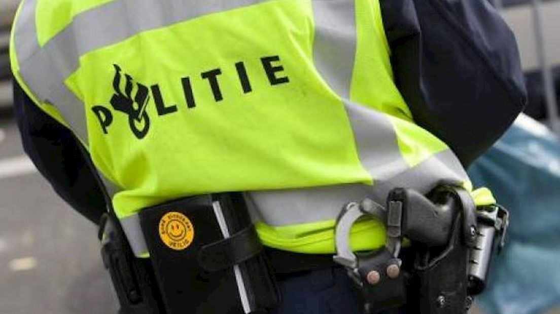 Vechtende mannen aangehouden