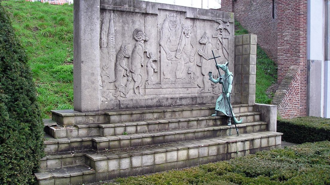 Reynaertmonument bij de Gentse Poort in Hulst