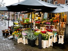 Kraamverkopers krijgen respijt: Utrecht stelt herverdeling standplaatsen zeker een jaar uit