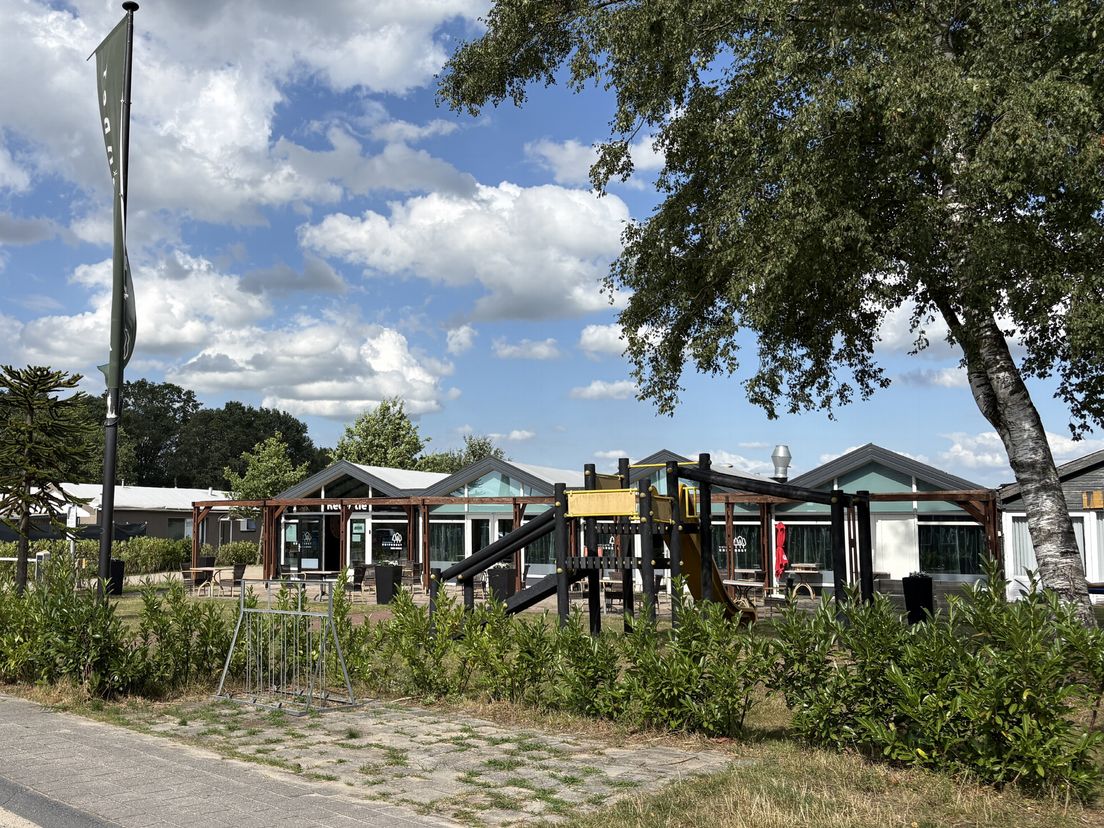 Eigenaar camping Anloo worstelt met boetes en gemeente: 'Ik wil gewoon een mooi recreatiepark maken'