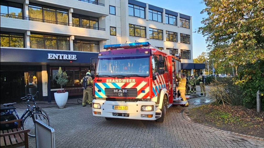 De brandweer moest in Winterswijk uitrukken voor brandende accu's van fietsen.