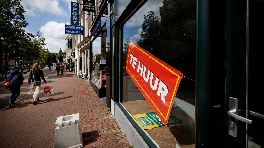 Een lege winkel in het centrum van Leiden