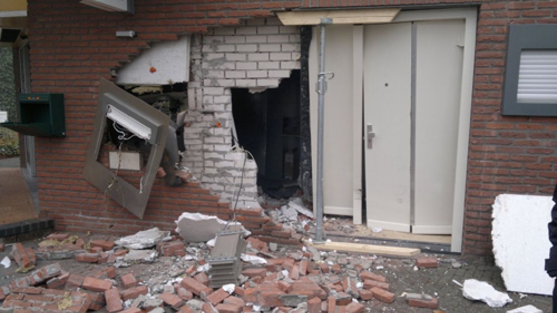 Eis: 24 maanden voor plofkraak Hoenderloo