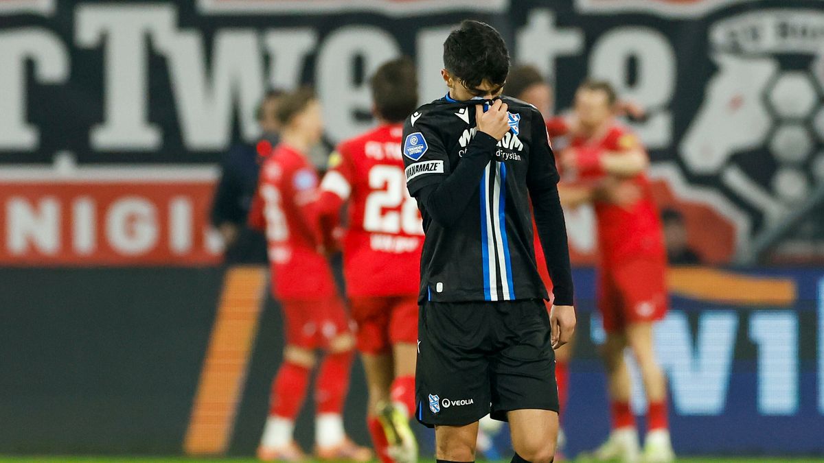 LIVE | FC Twente snoert sc Heerenveen compleet de mond in Enschede (5-0)