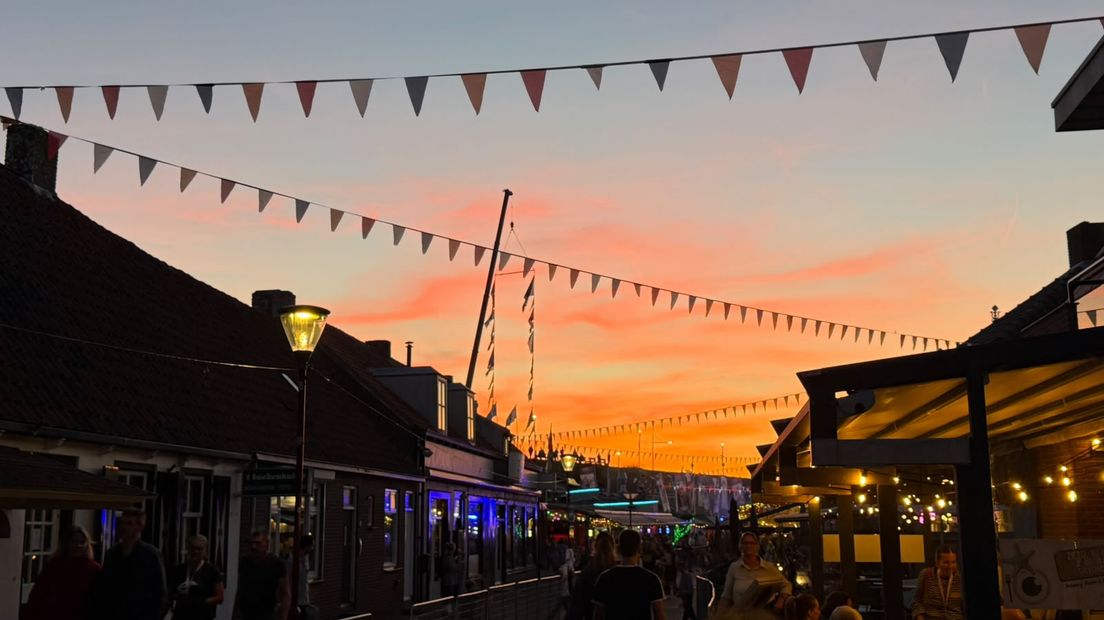 De avond valt over de Langstraat in Zoutelande