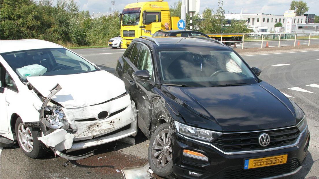 Meerdere gewonden bij ongeluk in Almelo