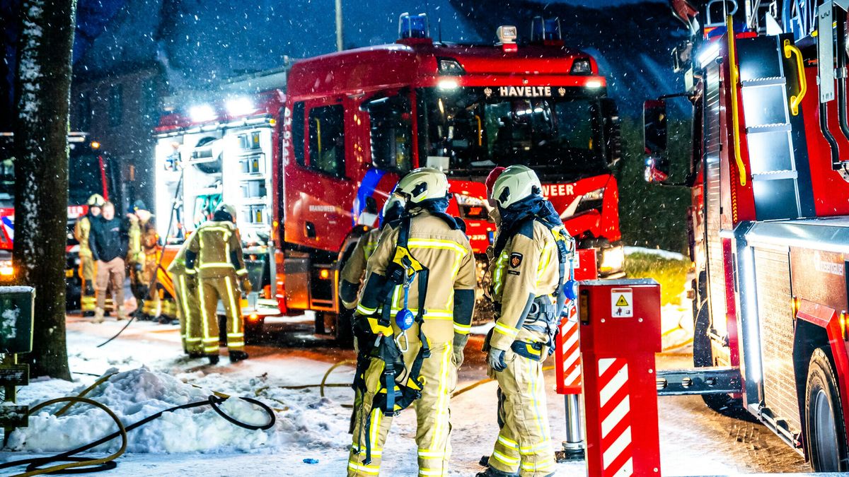 Zolderbrand bij woning in Uffelte
