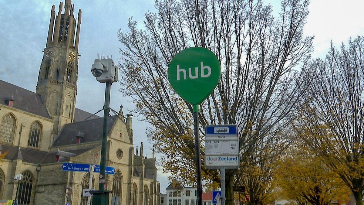 Chauffeur aan de voordeur: nieuw flexvervoer vult gaten in het OV