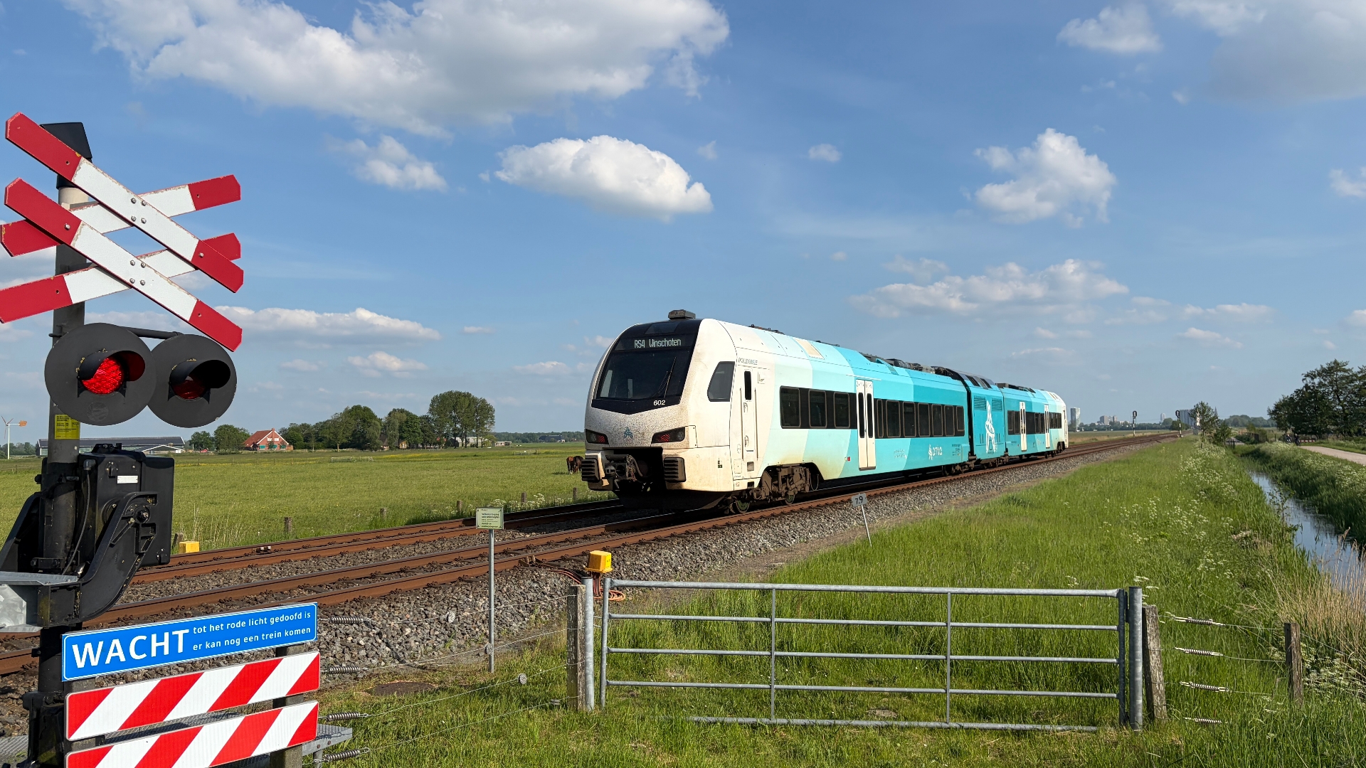 49 euro-abonnement geldt ook bij Arriva: ‘Er passen nog wel wat mensen bij’