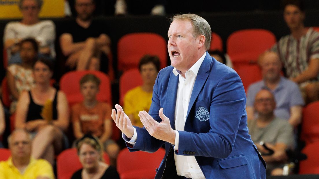 Doug Spradley won in zijn eerste seizoen als coach van ZZ Leiden drie titels