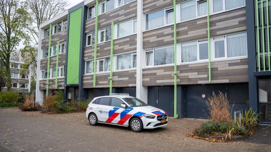 112 Nieuws: Uitslaande brand naast woning Daarlerveen | Kettingbotsing op N733 bij Enschede Nieuws