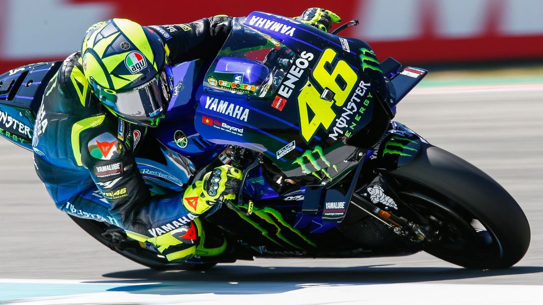 Valentino Rossi in 2019 op het TT Circuit (Rechten: ANP/Vincent Jannink)