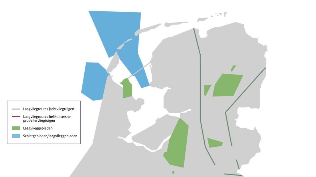 Laagvliegroutes 10A (links) en 10 (rechts) gaan deels over Drenthe (Rechten: Ministerie van Defensie)