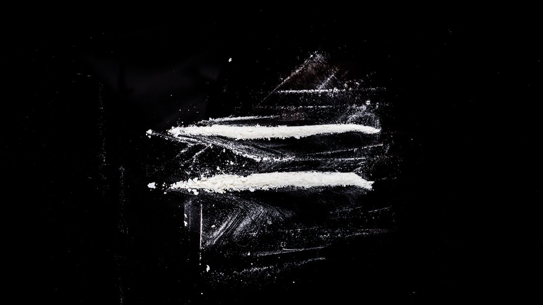 OM eist 5,5 jaar cel tegen Zwollenaar voor drugshandel en explosie.
