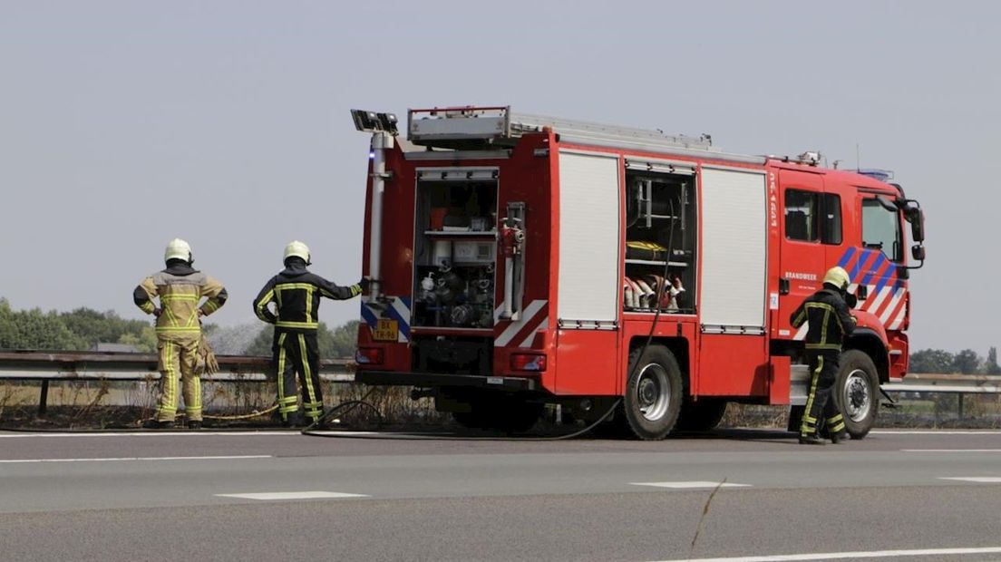 Bermbrand op de A1 bij Rijssen