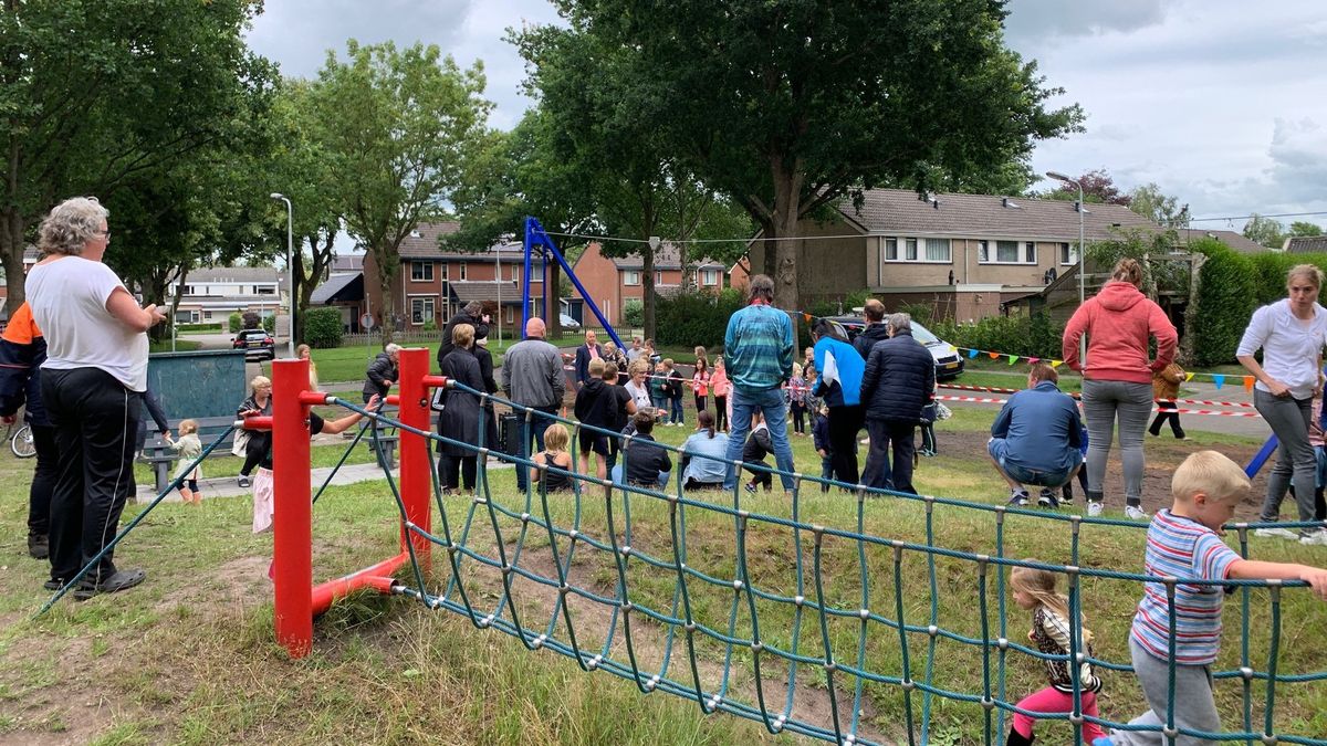 Boelenslaan zamelt lege flessen in voor nieuwe speeltuin
