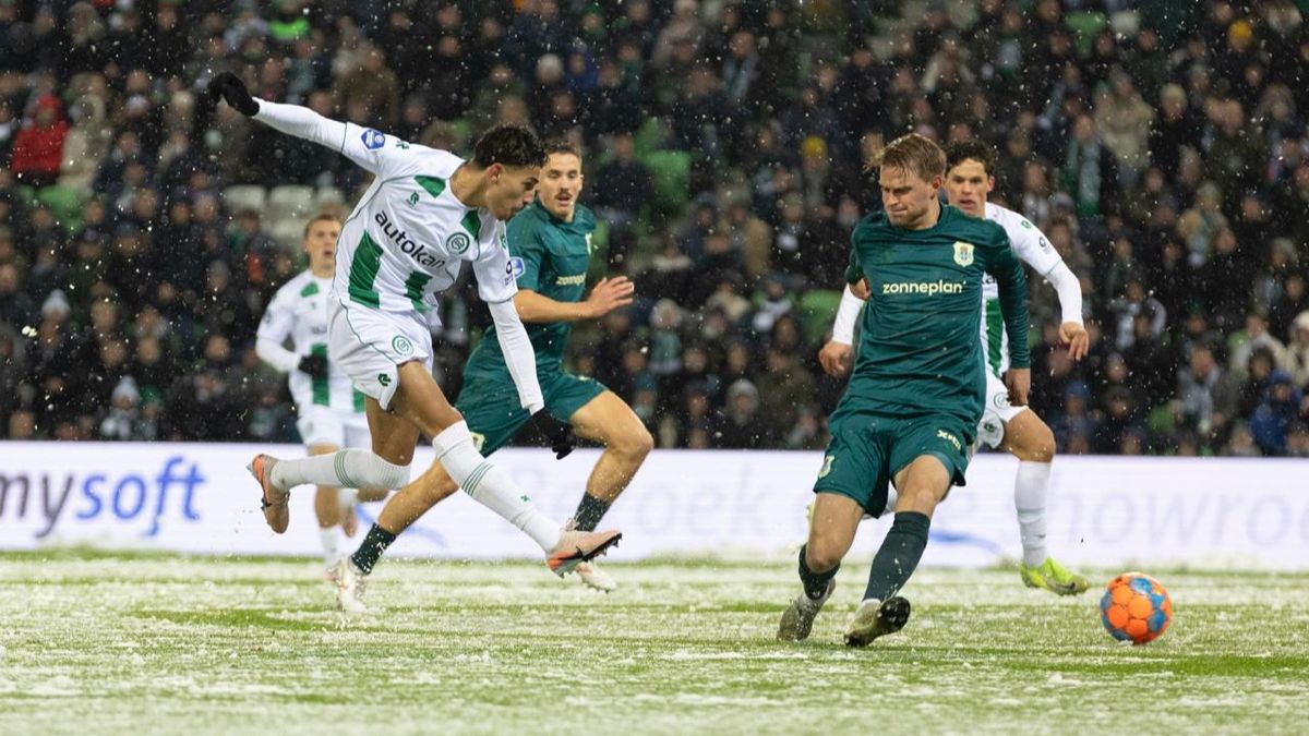 Thom van Bergen bezorgt FC Groningen een punt tegen PEC Zwolle