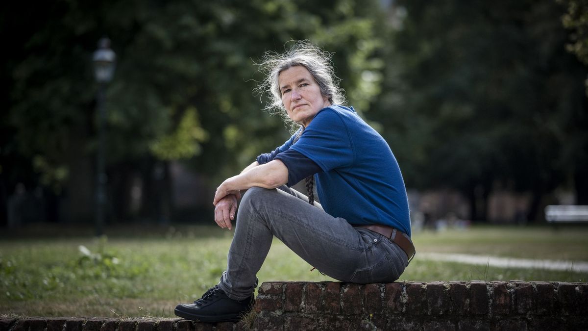 Literaire award voor schrijver Anjet Daanje uit Wijster