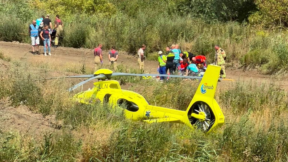 Motorcrosser gewond afgevoerd naar het ziekenhuis