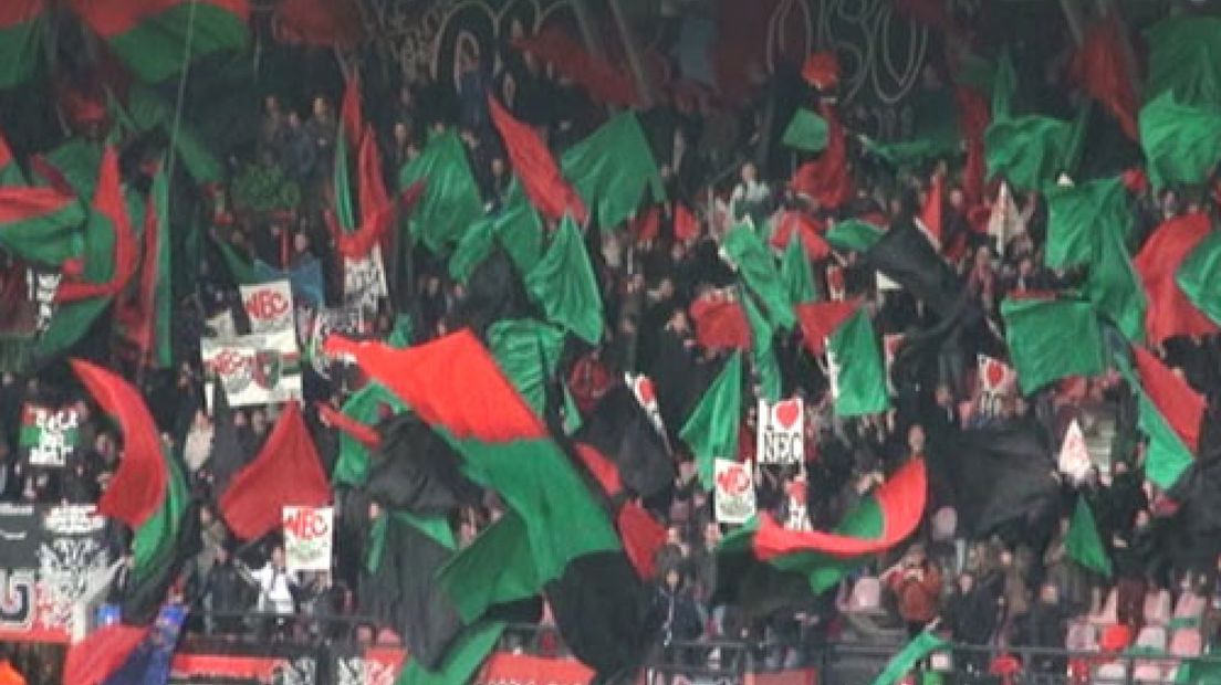 Vol uitvak bij derby De Graafschap - NEC