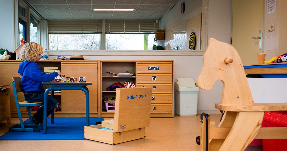 Babette wacht op hulp voor haar zoon: politiek grijpt in – RTV Utrecht