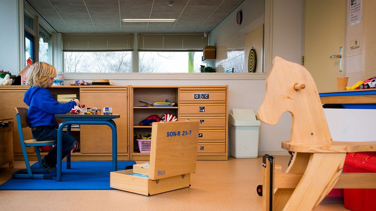 Babette wacht op hulp voor haar zoon: politiek grijpt in