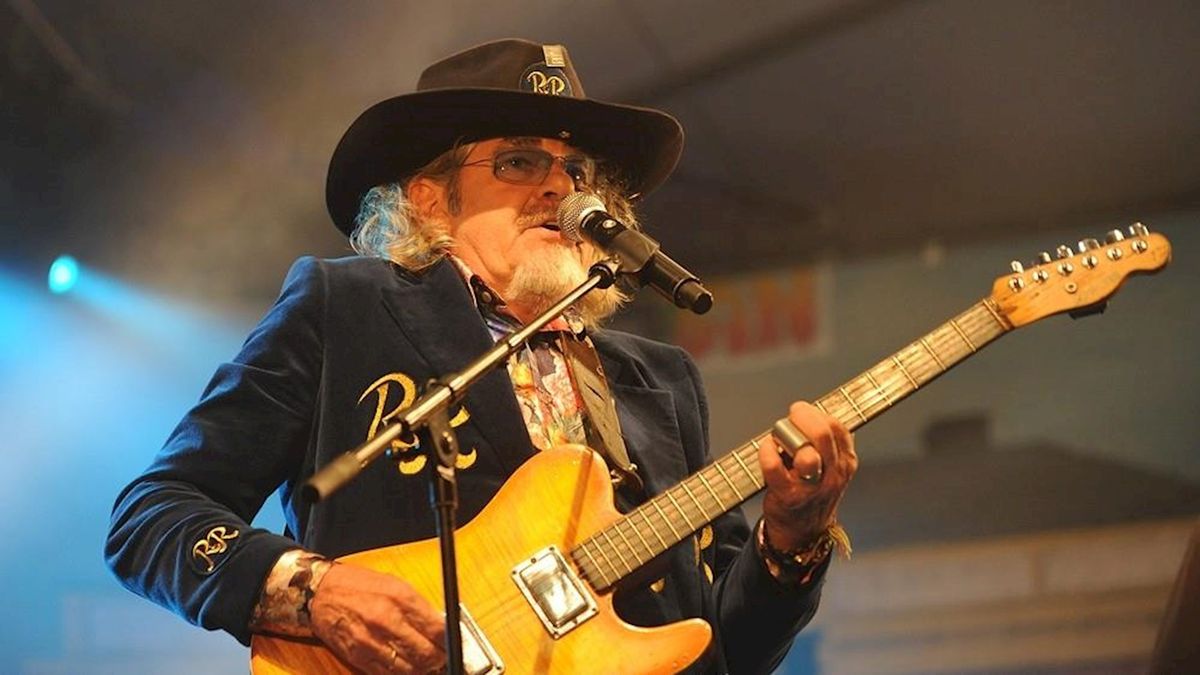 Fotoâ€™s laatste concert van Normaal in Overijssel: Bergentheim