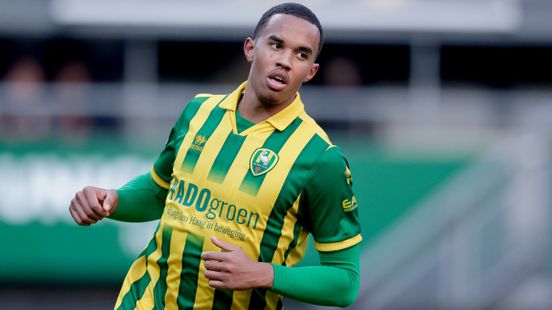 Doorbraakjaar van ADO-aanvaller Jesse Bal: 'Een jonge spits met lengte vinden mensen interessant' Nieuws