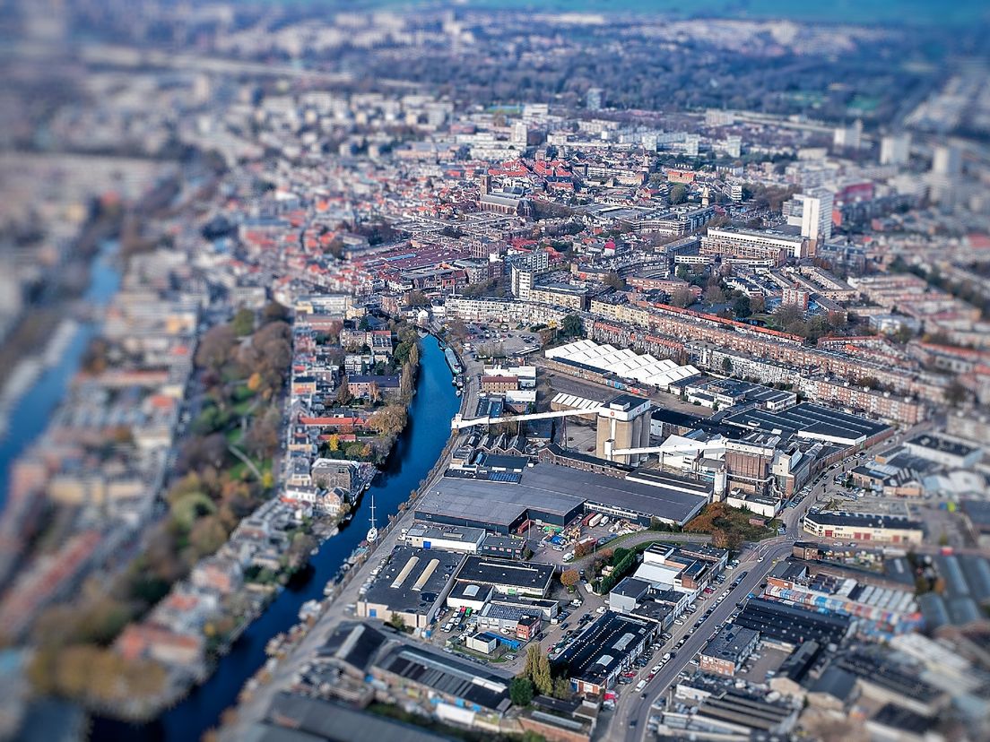 De voormalige glasfabriek op de grens van Schiedam en Rotterdam.