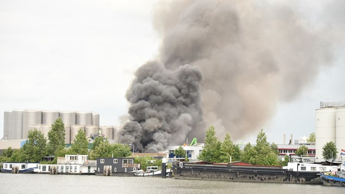 De brand bij HKS Metals.