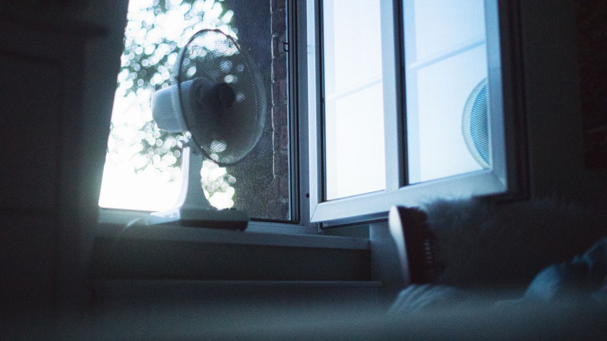 Slaapexpert over nachtrust in hoge temperaturen: 'Heeft effect op ons werk en privéleven'