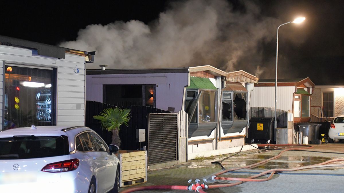 Brand in woonwagen Hansweert snel onder controle