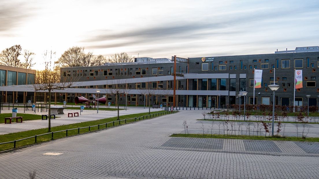CS Vincent van Gogh Assen - school gesloten ivm Corona