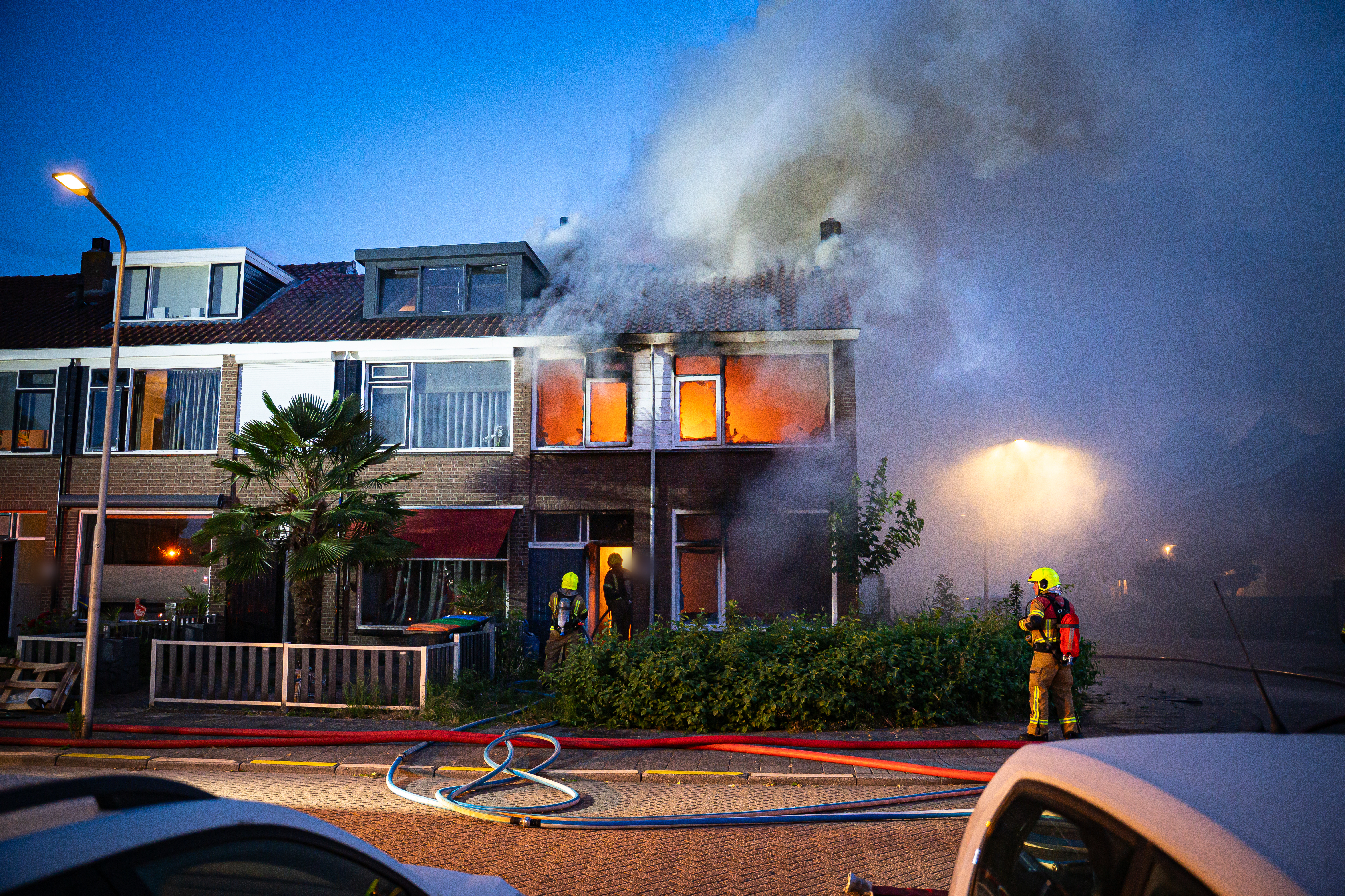 De woning is compleet verwoest.