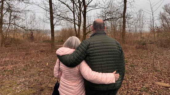 Joke en Peter hebben hun plekje gekozen, op deze natuurbegraafplaats komen ze allebei te liggen