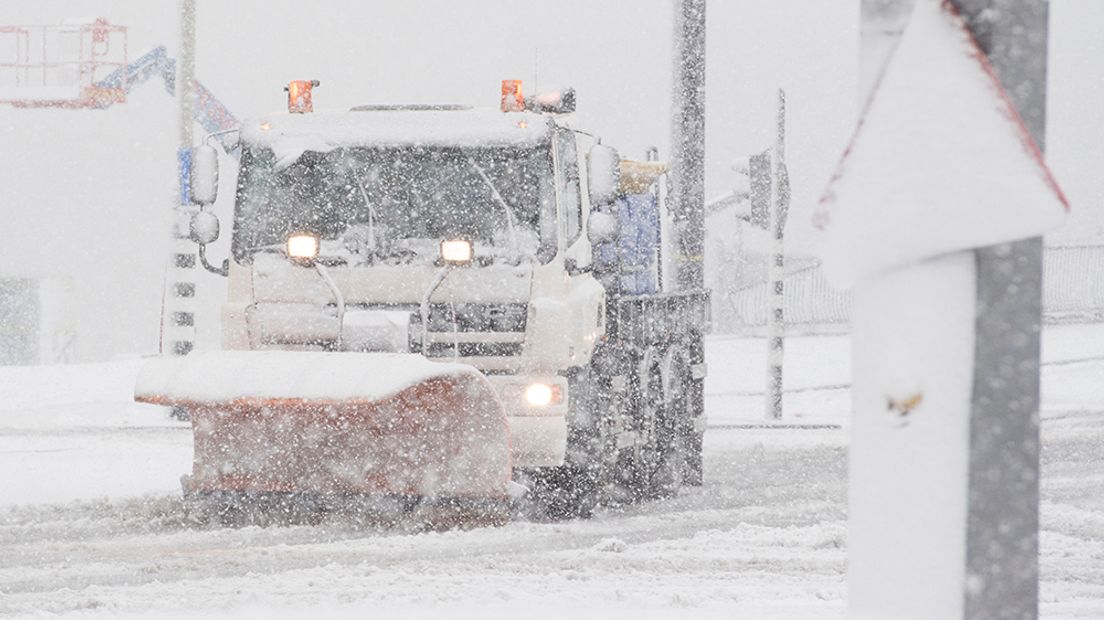 Lees alles over de sneeuw en de situatie op de weg in ons liveblog.
