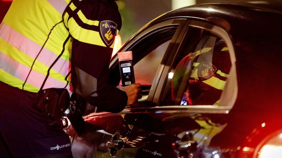 Aantal bekeuringen rijden onder invloed in Gelderland verdubbeld