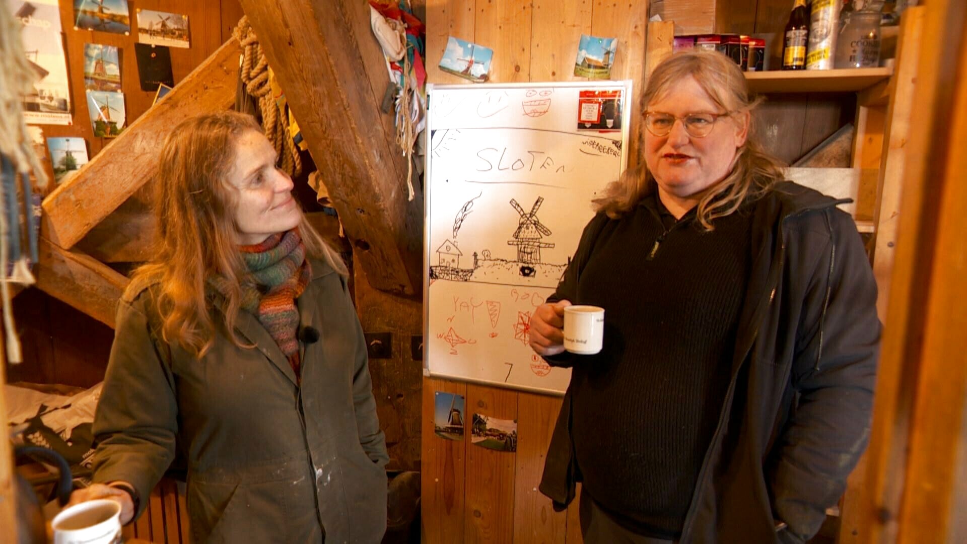 Mûnders Tanja Kombrink (l) en Annette van der Spoel (r)