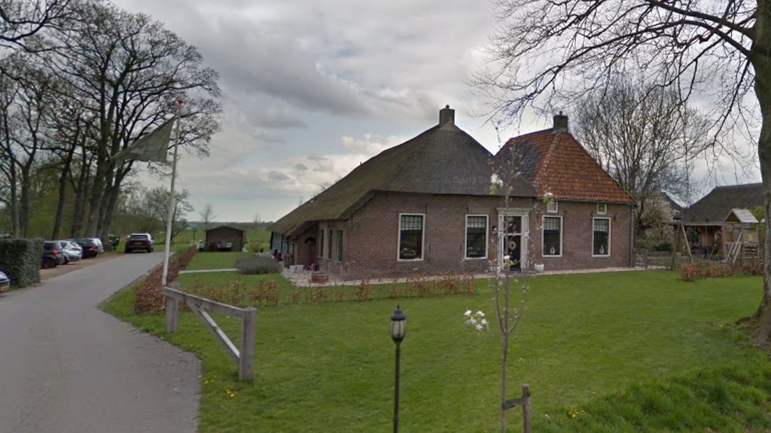 De Inspectie is ontevreden over keuzes die worden gemaakt bij woonzorgboerderij P.R. Derks in Ruinerwold (Rechten: Google Streetview)
