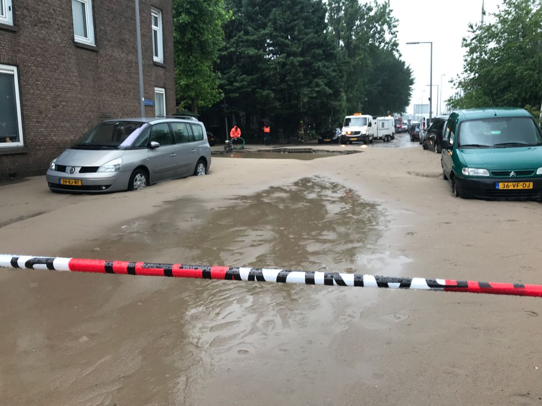 Wateroverlast in Rotterdam-Overschie